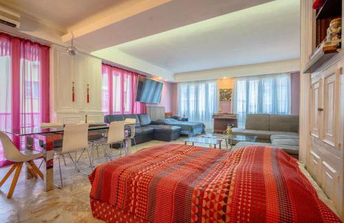 Big apart 140m2 5min walk to beach sea &Promenade 3 double rooms,big living room 42m2, 3 showers,9 beds, free parking - Photo 11