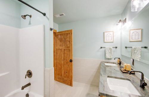 Secluded Livingston Retreat with Deck and Fire Pit! - Photo 15