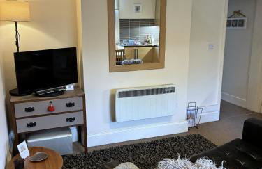 Historic Peel House Serviced Apartments - Photo 21