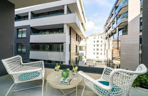 Downtown MaritA207 - Photo 1