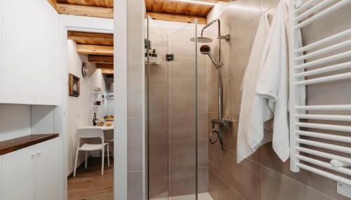 Corte Maccarini - Appartamento Zumelle - Foto 2, towels, Shower