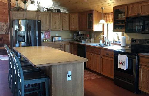 Family-Friendly Historic Barn Rental on Hobby Farm near Frederic, Wisconsin - Foto 3