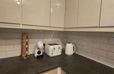 Bright & Modern Battersea Apartment, Free Parking & Fast Wi Fi - Foto 39