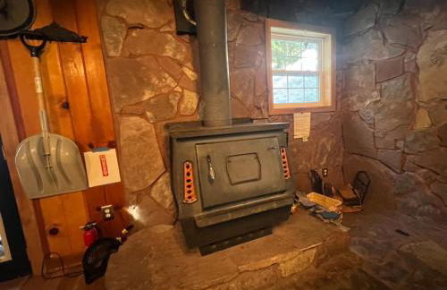 Cozy Yosemite Cabin with Hot Tub in the Pines - Foto 25