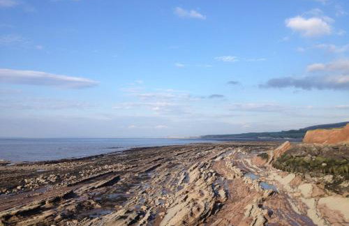 Watchet Cottage - Photo 30