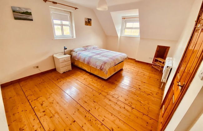 Riverside Cottage, Ramelton, The Wild Atlantic Way - Photo 2