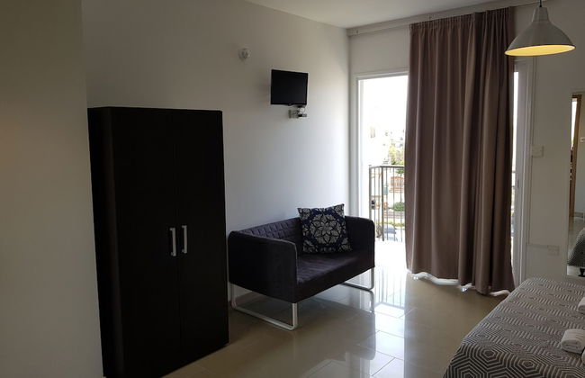 Valentinos Apartments - Foto 10