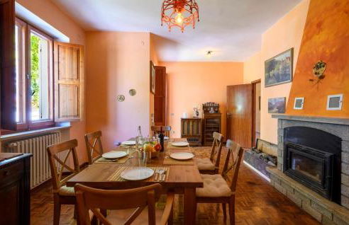 Amazing Apartment In Montefelcino - Photo 5