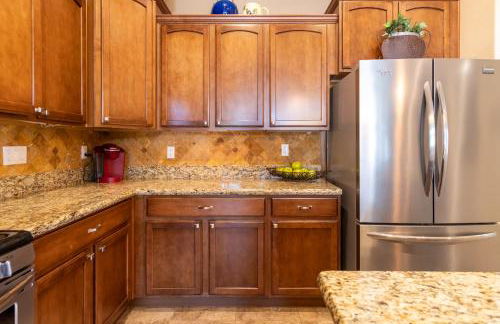 Oasis Villa With Pool, Putting Green & Pool Table - Photo 20