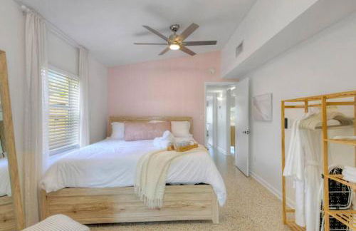 *NEW* The Surf Shack Jupiter! - Foto 16