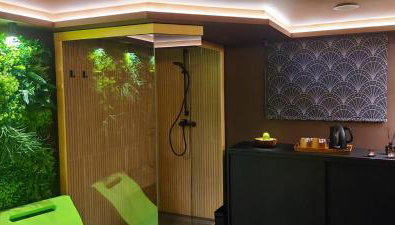 GreenHouse pool & spa - Photo 3