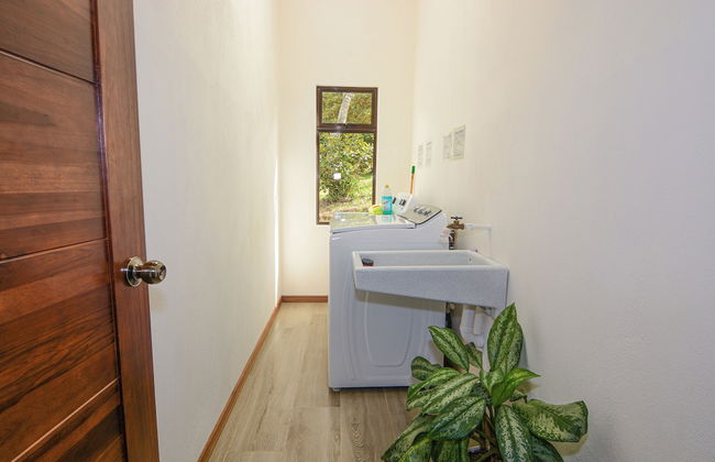 Nambi Monteverde - Foto 19