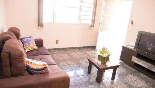 Casa confortável em Guaratinguetá - Photo 2