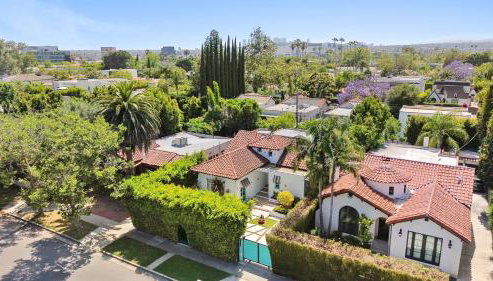 Luxury 4BR Villa with Private Pool in Los Angeles Crescent Heights - Photo 4, Garden