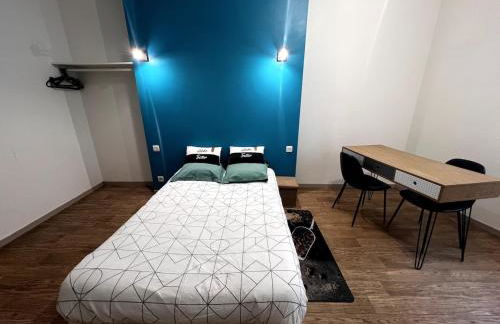 Beau Studio dans une rue au calme en Centre Ville de Niort proche de la Gare - Foto 4