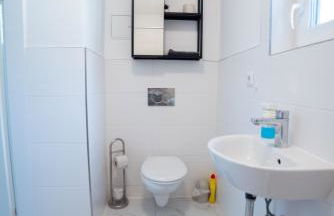 Nord-Apartment 6 I 1 Zimmer mit WLAN, Fußbodenheizung & Walk-In Regendusche - Photo 11