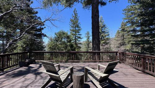 A-Frame with Carousel Fireplace - Foto 4