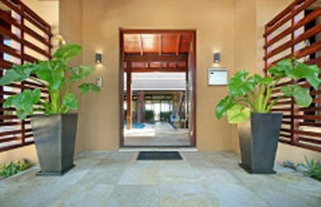 Luxury Vacation Villa - Photo 2