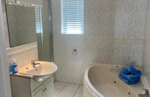 Surf's Up! Perfect base for holidays or work in Cornwall - Foto 18