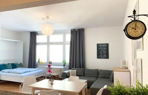 Helle Wohnung in TOP-Lage, Hasselbachplatz - Altstadt, W-LAN, 4 Schlafplätze - Foto 4