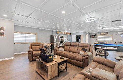 4000 SF, 20 Acre Gated Luxe Estate, Game Room, Pano View, Pool, Spa - Foto 6