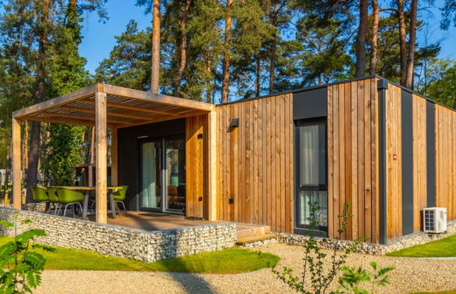 Modern Chalet in a Holiday Park - Photo 1