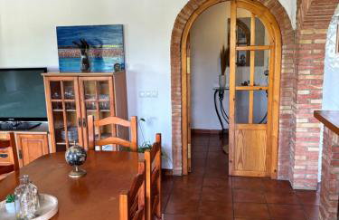 RuralRusticHome - Photo 15