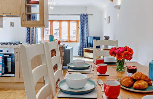 2 Bed in West Buckland 00467 - Photo 6