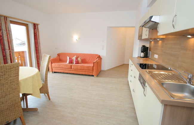 Spacious Apartment in Uderns Near Ski Area - Foto 1