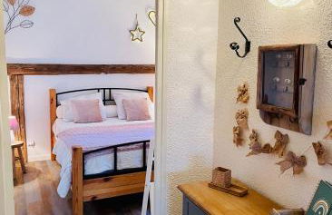 Rdc 48m2 avec terrasse Proche Centre avec parking privé couvert - Foto 4