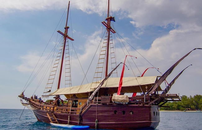 Komodo Pirate Boat - Phinisi Liveaboard - Foto 68