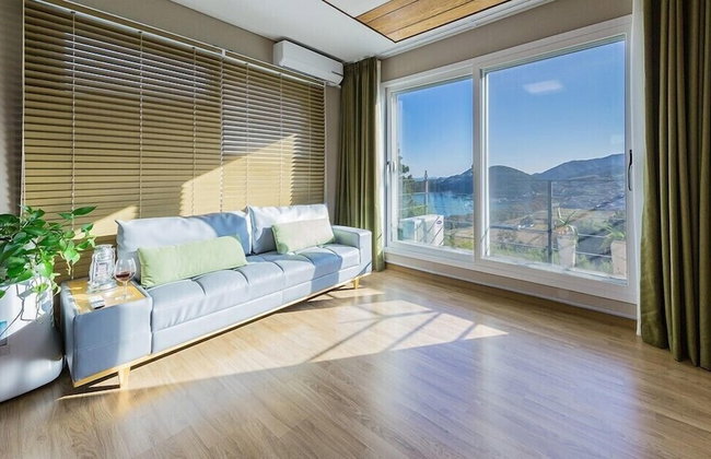 Namhae Oceanview Pension - Foto 22