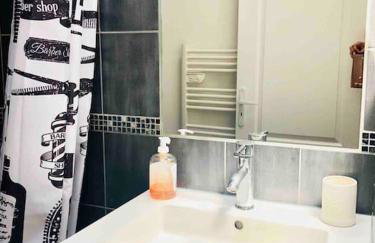 Fabulous Apartment AC Lovely Terrace 10 min Paris - Photo 22