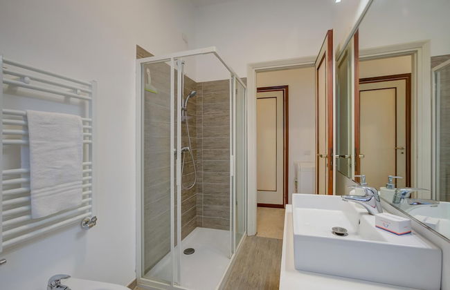 Blooming Villa Cos in Belgirate - Foto 9