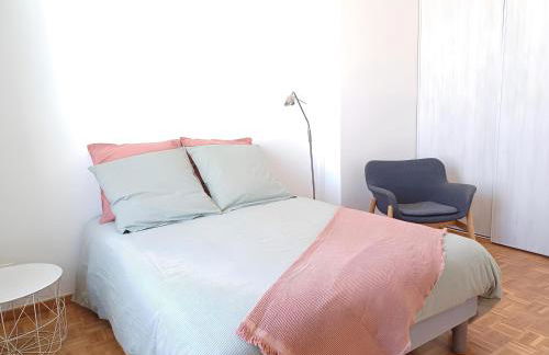 Au Pied de la gare et centre ville - 2 chambres - spacieux - Foto 11