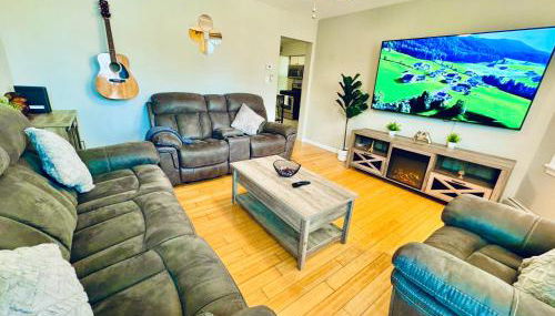 Bright, Stylish & Cozy 2Bed Unit w/Backyard & Grill Close to NYC! - Foto 2