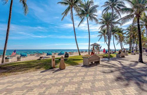 Pier Walk on Deerfield Beach Island - Photo 3