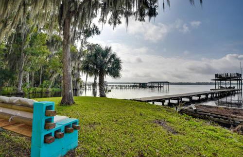 Pirate Cove Home in Welaka Dock and River Access! - Foto 24