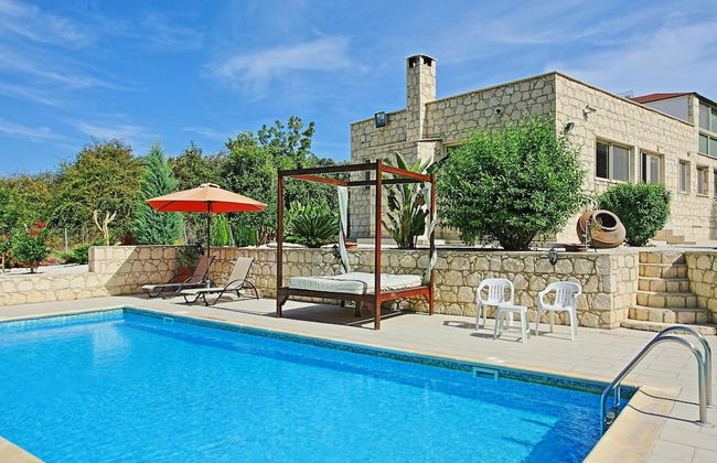 Villa Georgios Rafaela - Photo 24