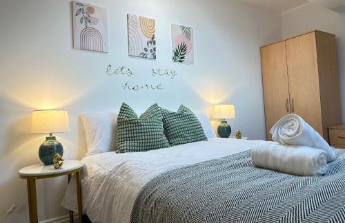 Cozy Two Bedroom Apt in Central Ilkeston with Netflix and Work-ready - Foto 40