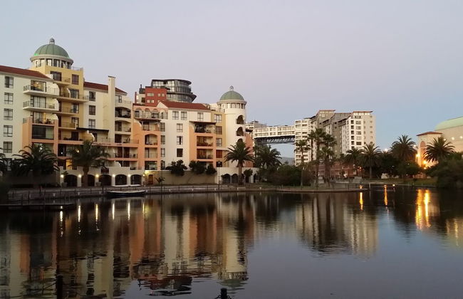 Luxurious Apartment in Century City - Foto 20