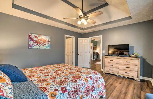 Suburban Getaway with Game Room, 19 Mi to Nashville! - Foto 15