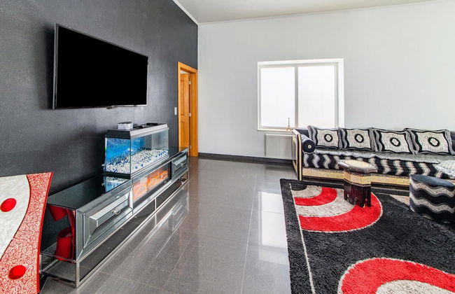 Modern Holiday Home in Verviers With Indoor Pool - Foto 13