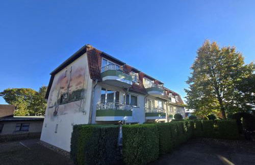 Apartmenthaus-Usedom FamStopp "Kajüte 9" Balkon mit Blick auf den Garten - strandnah - Foto 8