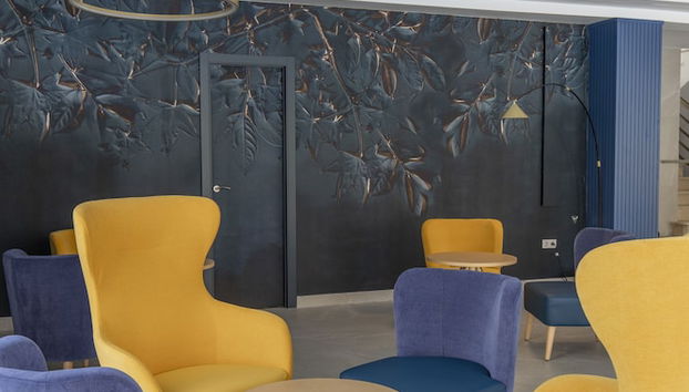 Coin salon dans le hall