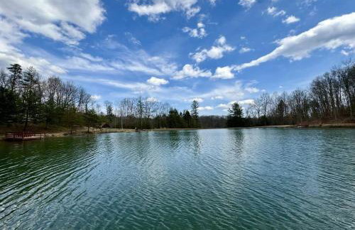 14 Guest 7 Bed 4 BR Lakefront Cabin w Hot Tub - Foto 62