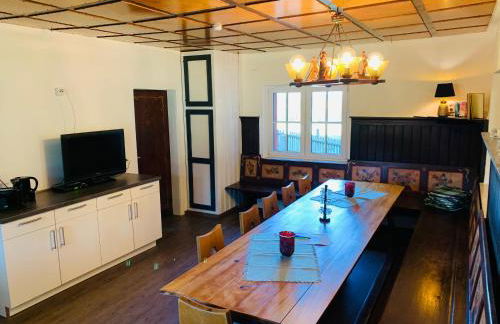 Ferienhaus Baude Steinheid am Rennsteig mit 2 Schlafzimmern max 12 Personen - Foto 1