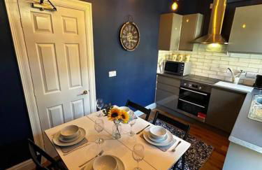 Grammar School Yard Four Bedroom Free Parking - Foto 13