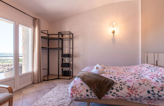 7 bedroom House in Zonza with private pool and garden - Photo 30