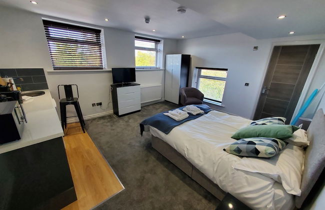 The Ashcroft Apartments - Photo 11